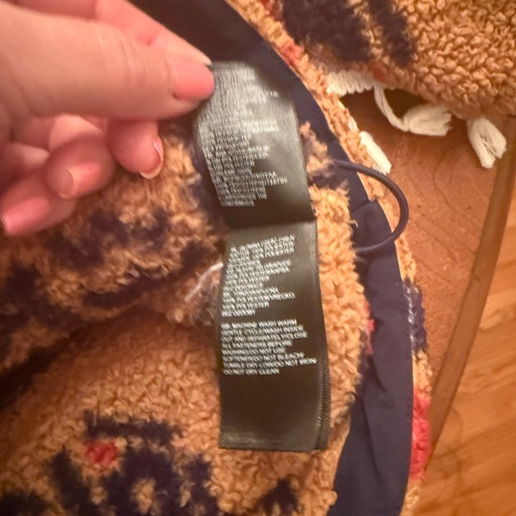 The North Face Men’s Campshire
Pullover Hoodie, Cedar Brown California Geo Print - Picture 11 of 13